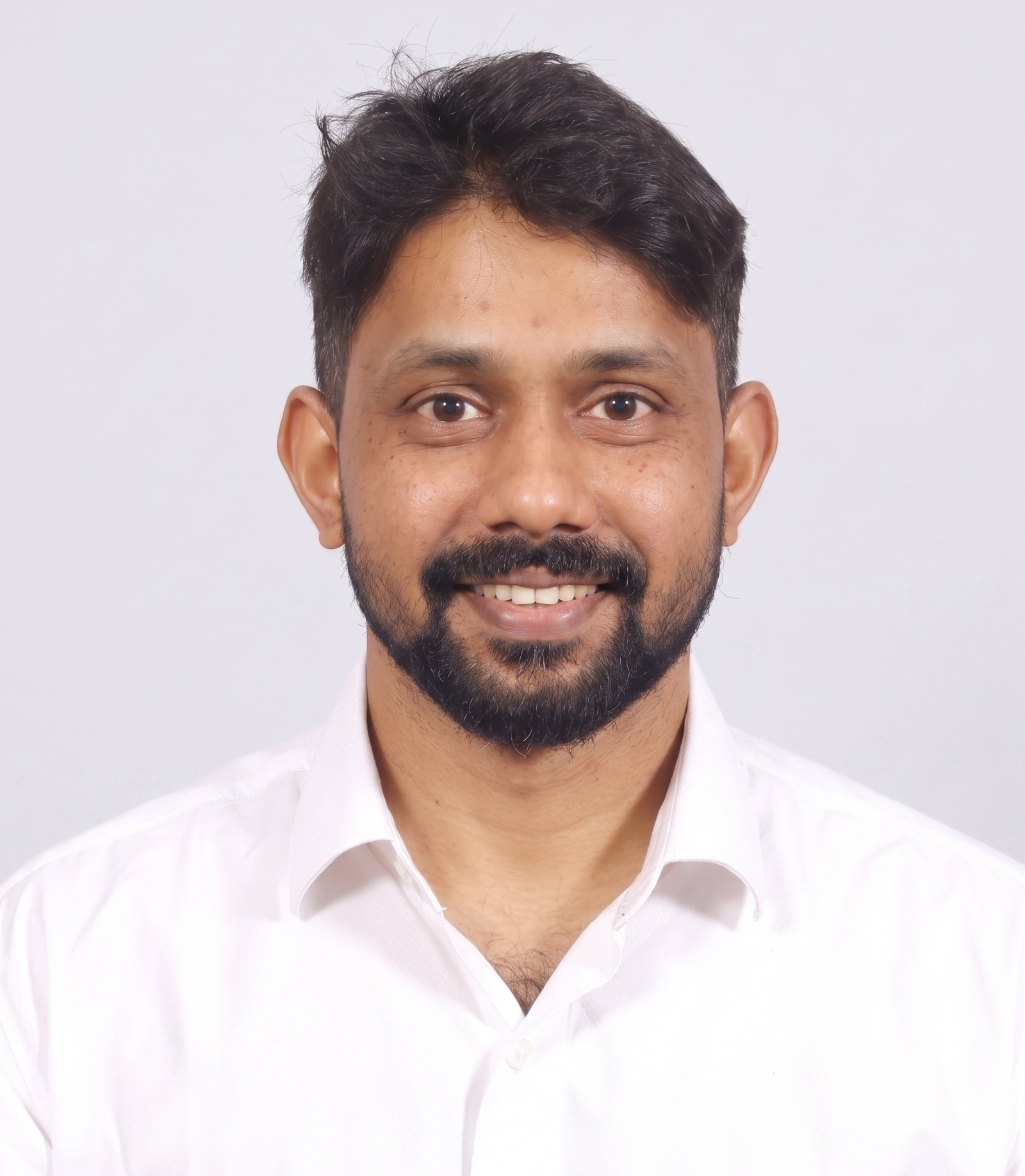 Dr. V. Nikhil Naresh